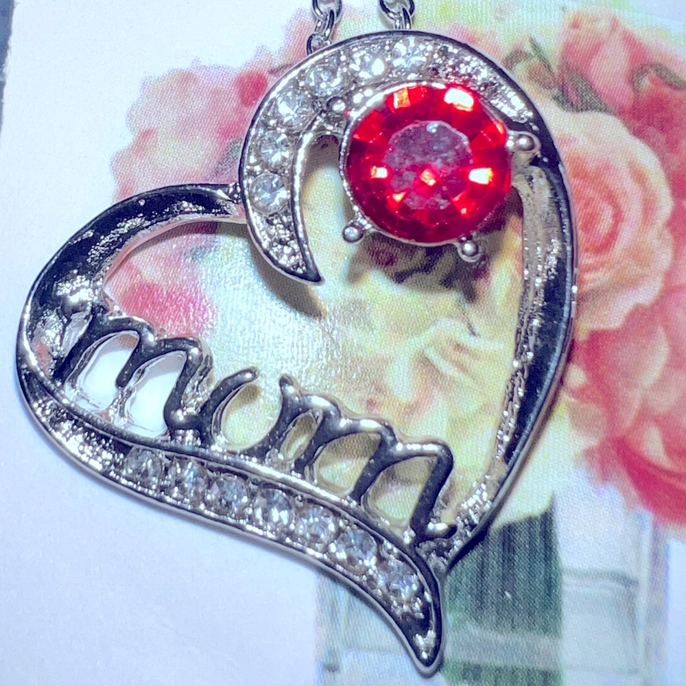 Mom necklace, mothers day gift, silver heart necklace